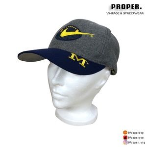 Vintage Nike Michigan State Football Hat Cap